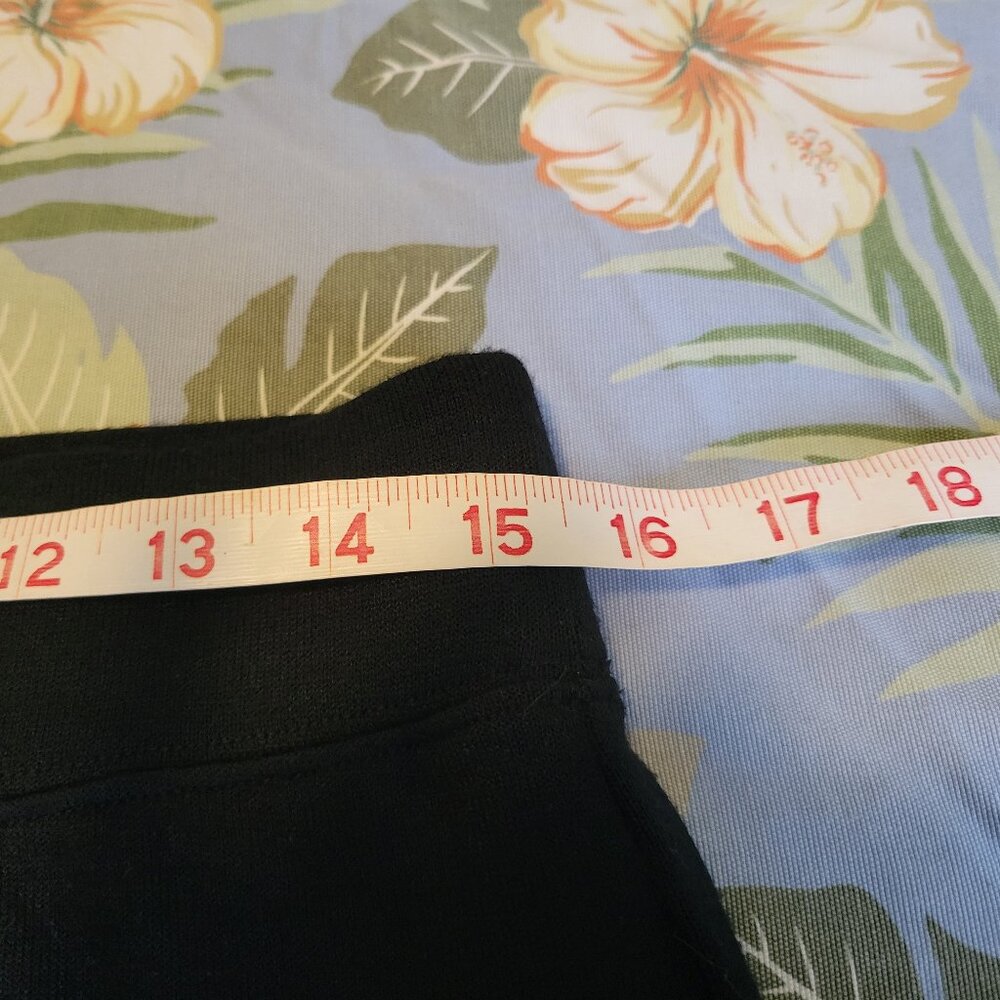 GAP Wide Leg Pant- True Black- Sweater/Knit Fabric- NWT - Picture 3 of 9
